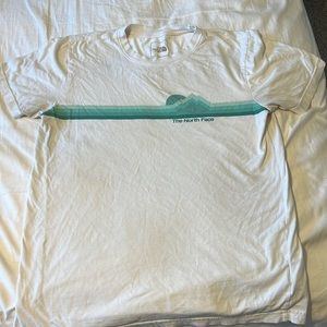 Adult medium north face T-shirt